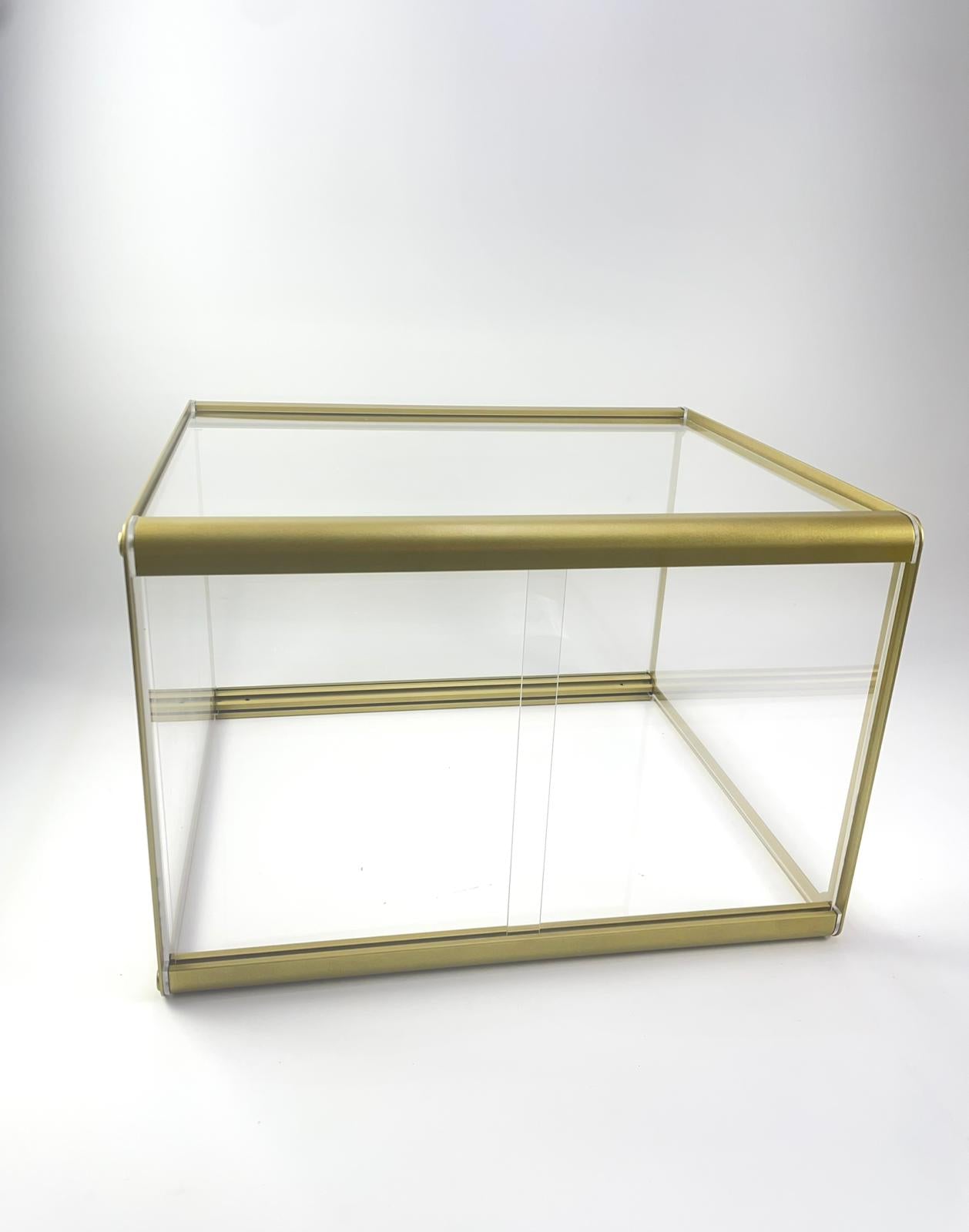 Display Showcase | Glass Display Cabinet for Café, Bakery and Restaurant Use - Otimsan Shop