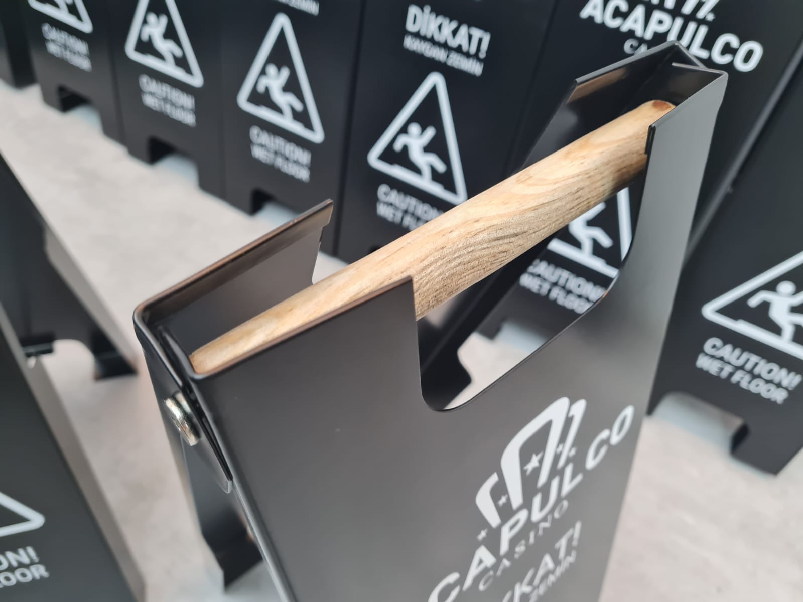 Wet Floor Sign Stand | Metal Foldable Double-Sided Portable Sign - Otimsan Shop