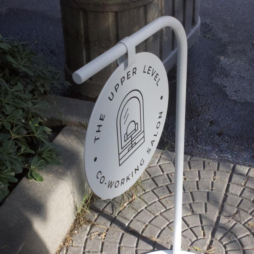 Portable Freestanding Hanging Sign – Double-Sided with Round Custom Logo Print - Otimsan Shop