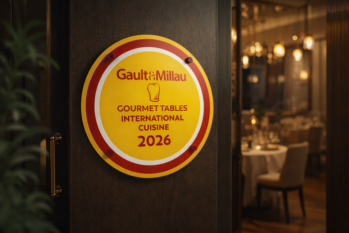 Gault Millau Wall Plaque – Restaurant Award Display Signage - Otimsan Shop