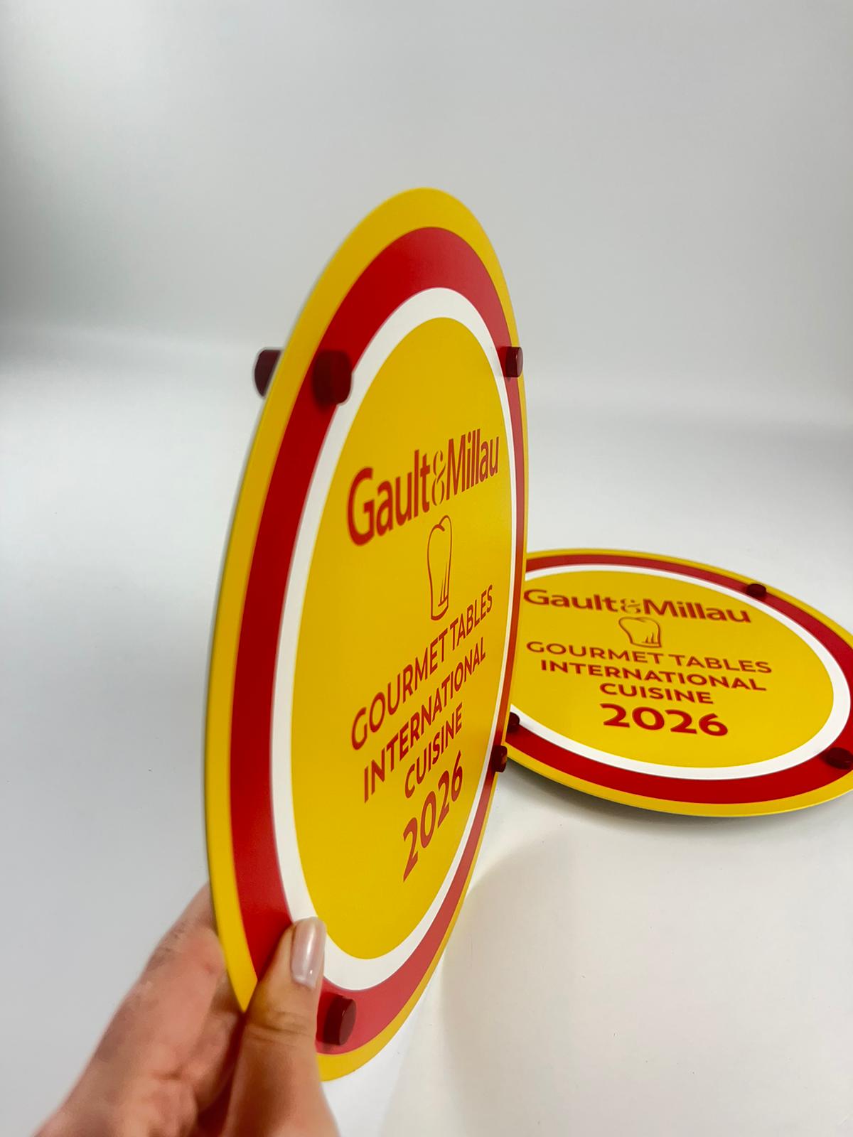 Gault Millau Wall Plaque – Restaurant Award Display Signage - Otimsan Shop