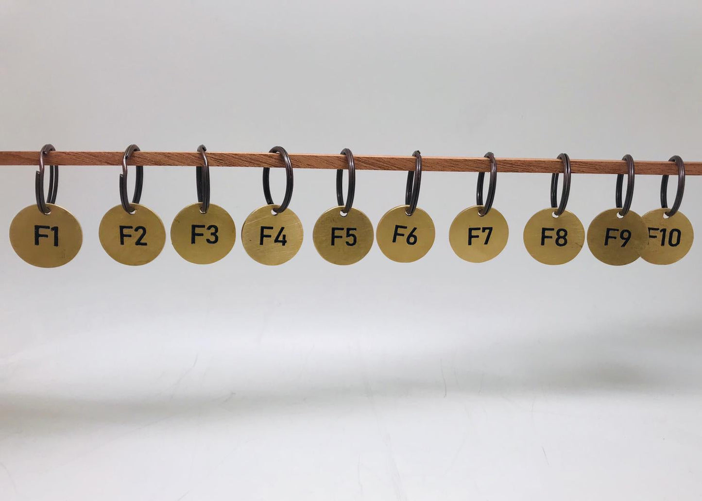 Brass Cloakroom Keychain – Numbered Gold Hanging Key Tag | For Restaurants & Hotels - Otimsan Shop