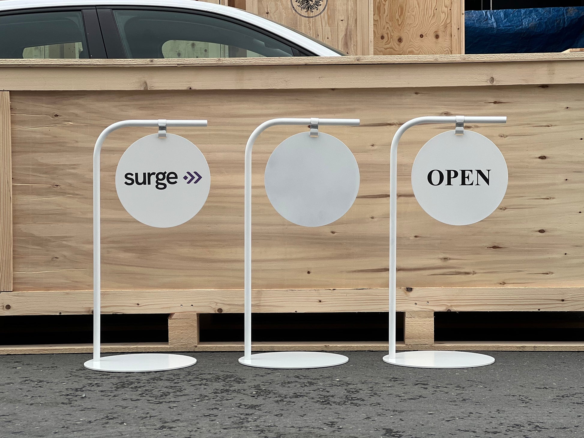 Portable Freestanding Hanging Sign – Double-Sided with Round Custom Logo Print - Otimsan Shop