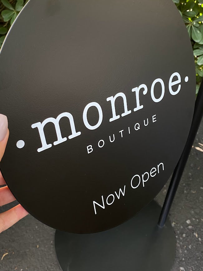 Portable Freestanding Hanging Sign – Double-Sided with Round Custom Logo Print - Otimsan Shop
