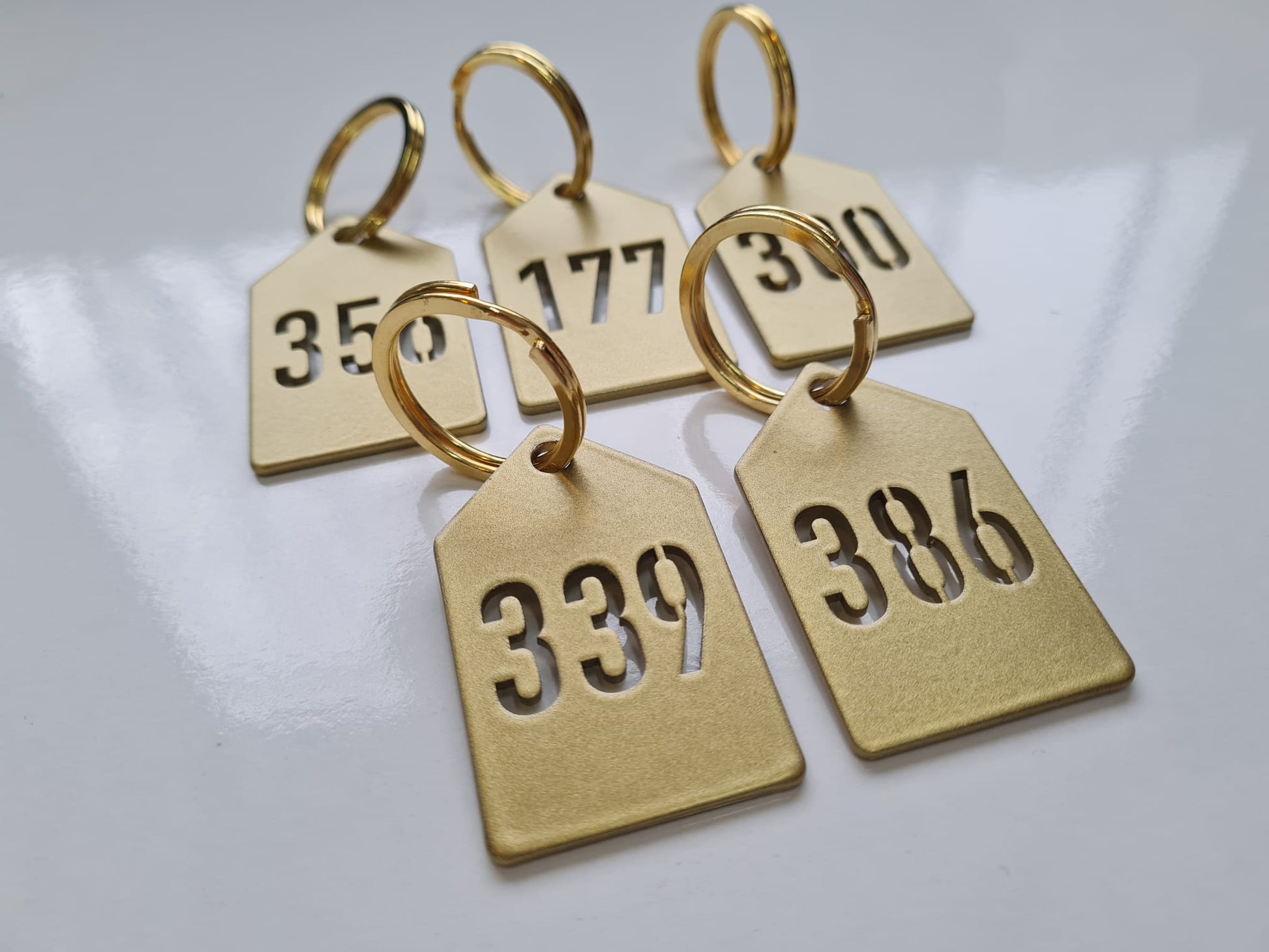 Metal Numbered Keychain | Hotel & Café Cloakroom Tag - Otimsan Shop